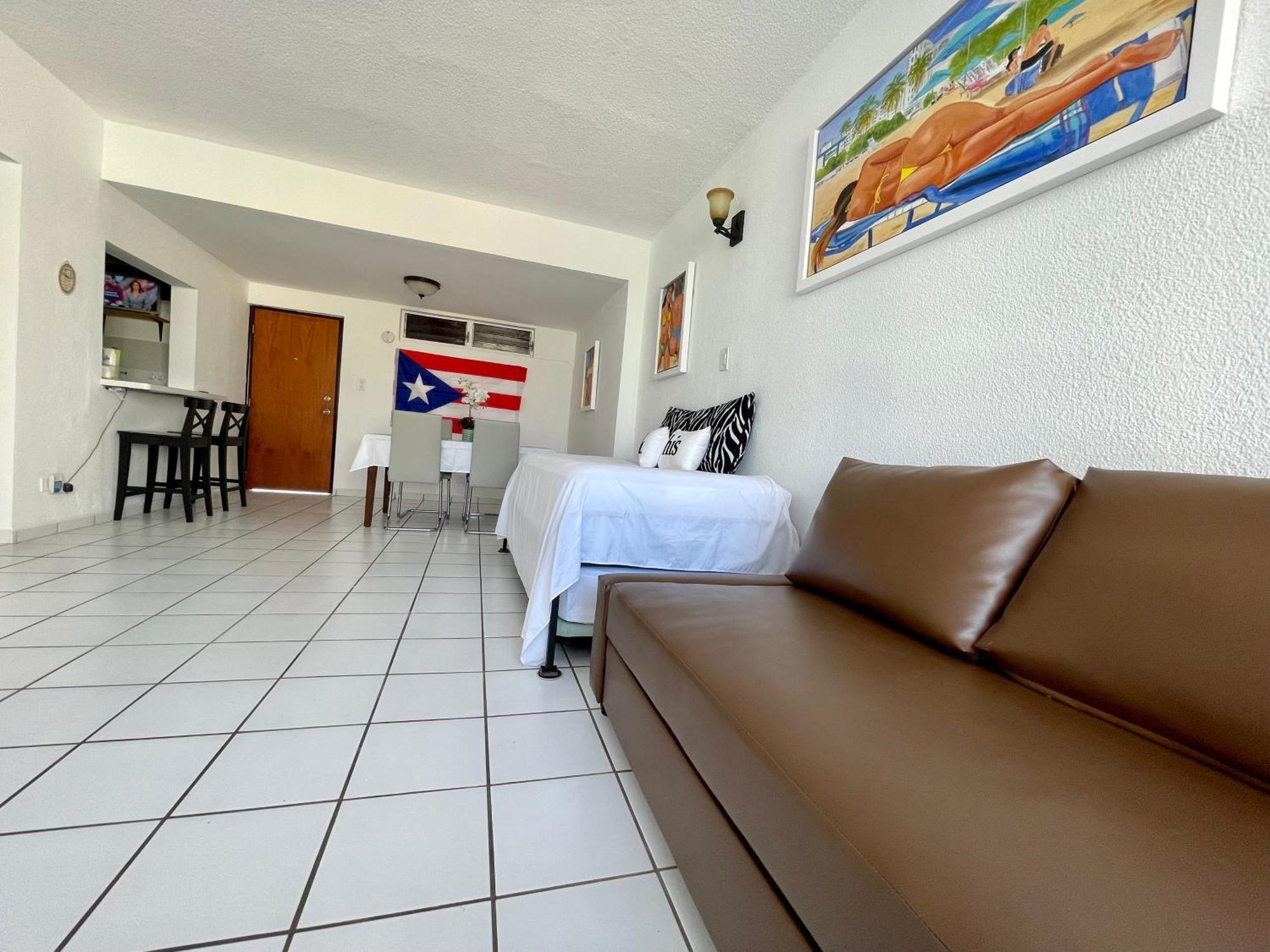 Condado Lux Oceanfront Tantra Ap Appartement San Juan Buitenkant foto